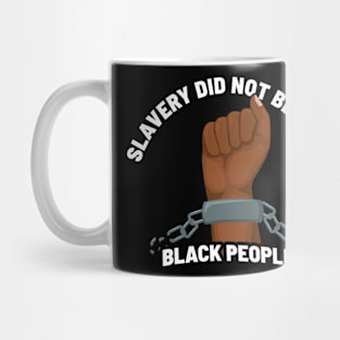 Slavery did not benefit black people Vintage Mug